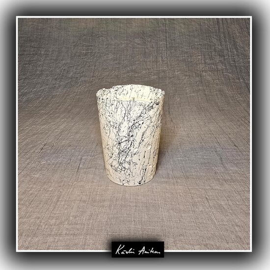 Svece no kolekcijas "Lidojošā krāsa"