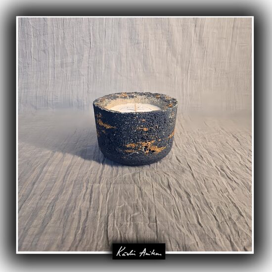 Svece no kolekcijas "Līvu zelts"