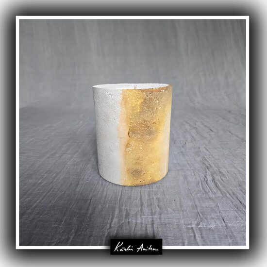 Svece no kolekcijas "Lai krāso daba!"