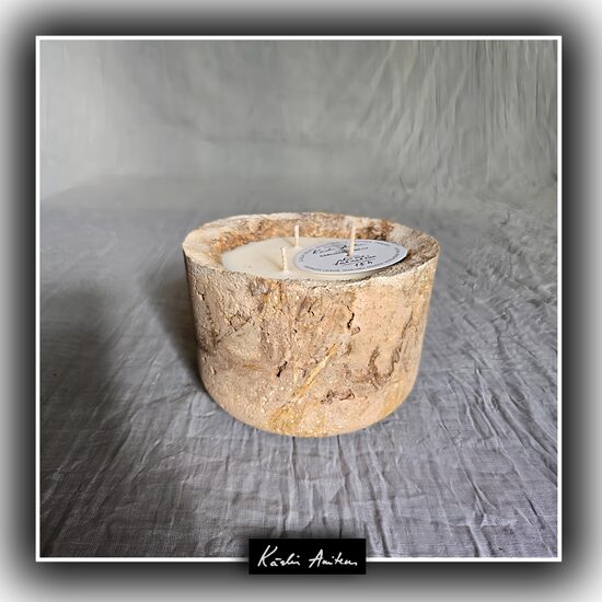 Svece no kolekcijas "Lai krāso daba!"