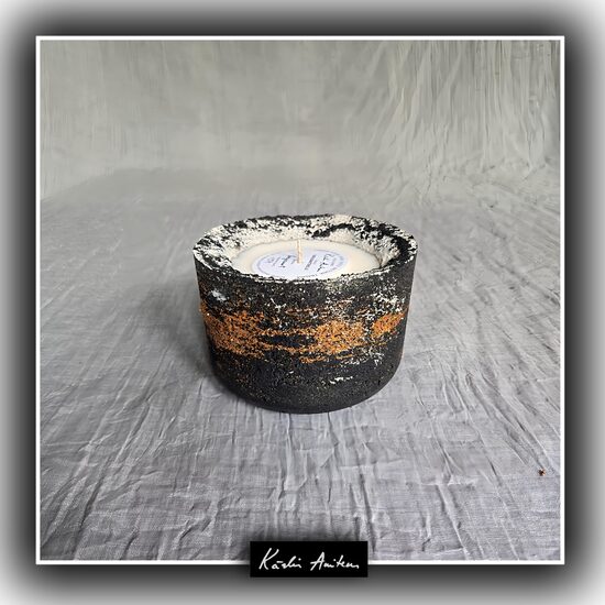 Svece no kolekcijas "Spīdala"