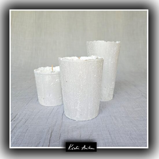 Pearly White Tumblers. Scent: Lavender, Lemongrass