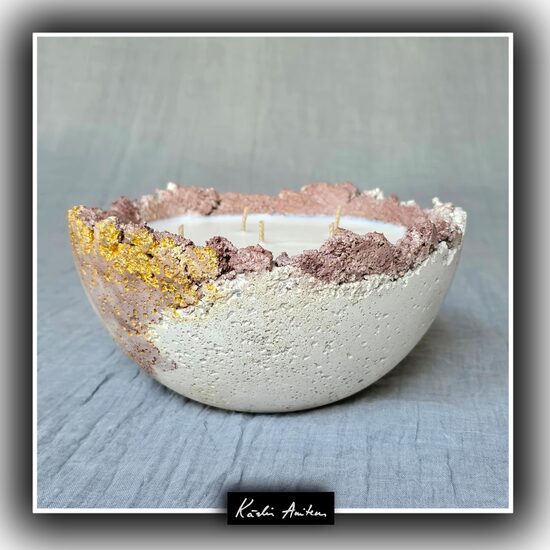 Giant Bowl (55 h). Scent: Amber and Patchouli