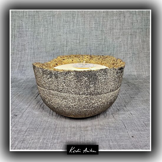 Svece no kolekcijas "Gadu mija"