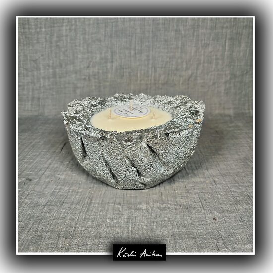 Svece no kolekcijas "Gadu mija"