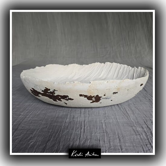 Trauks beramajai svecei no kolekcijas "Rūsa un patina"