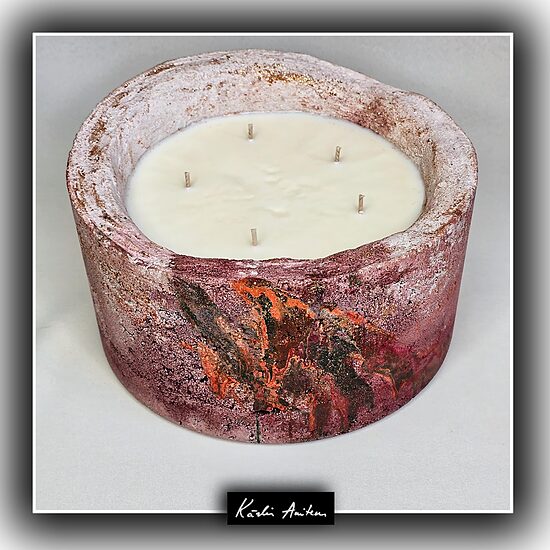 Candle from the "Autumn Carousel" collection