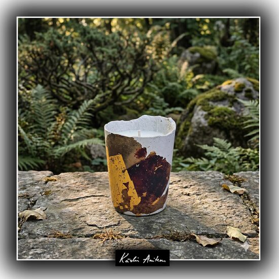 Āra svece no kolekcijas "Senatnes fragmenti". Atbaida odus!